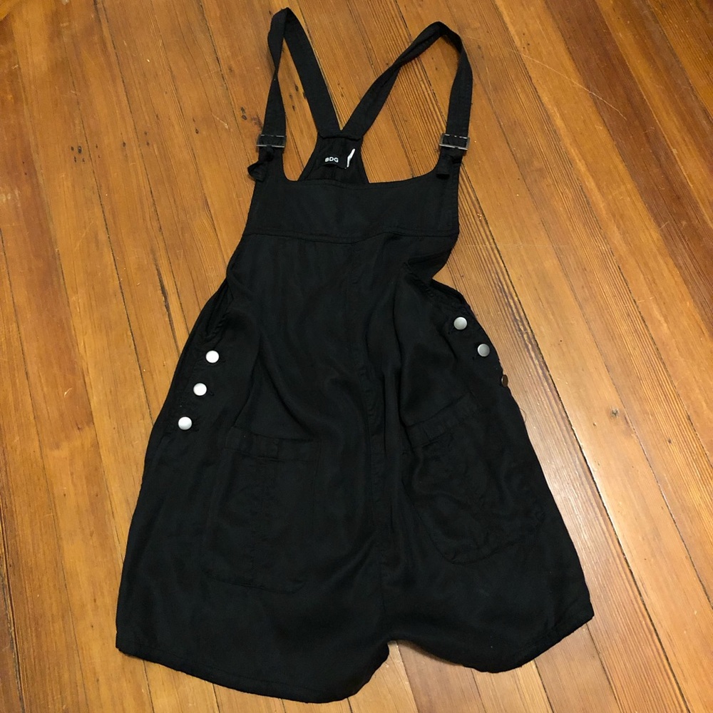 Urban Outfitters Black Fabric Overall Shorts